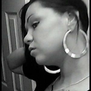 Meet your Posher, Courtney